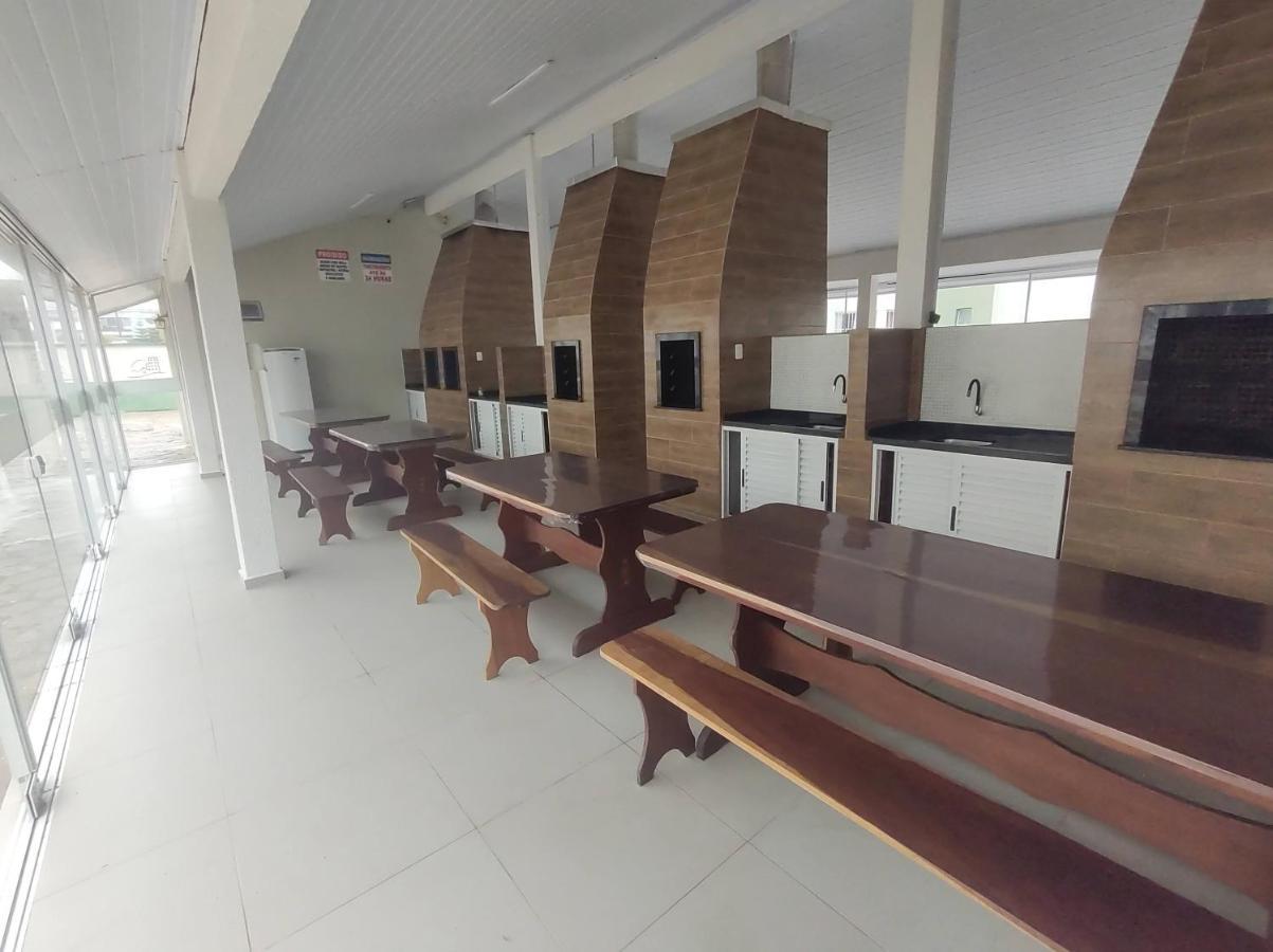 Apto Espetacular A 50 M Do Mar Em Condominio Com Piscinas Maravilhosas กัวราตูบา ภายนอก รูปภาพ
