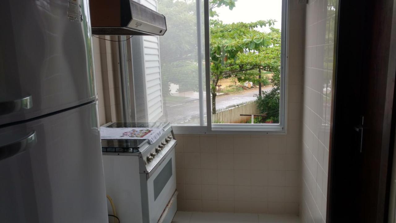 Apto Espetacular A 50 M Do Mar Em Condominio Com Piscinas Maravilhosas กัวราตูบา ภายนอก รูปภาพ
