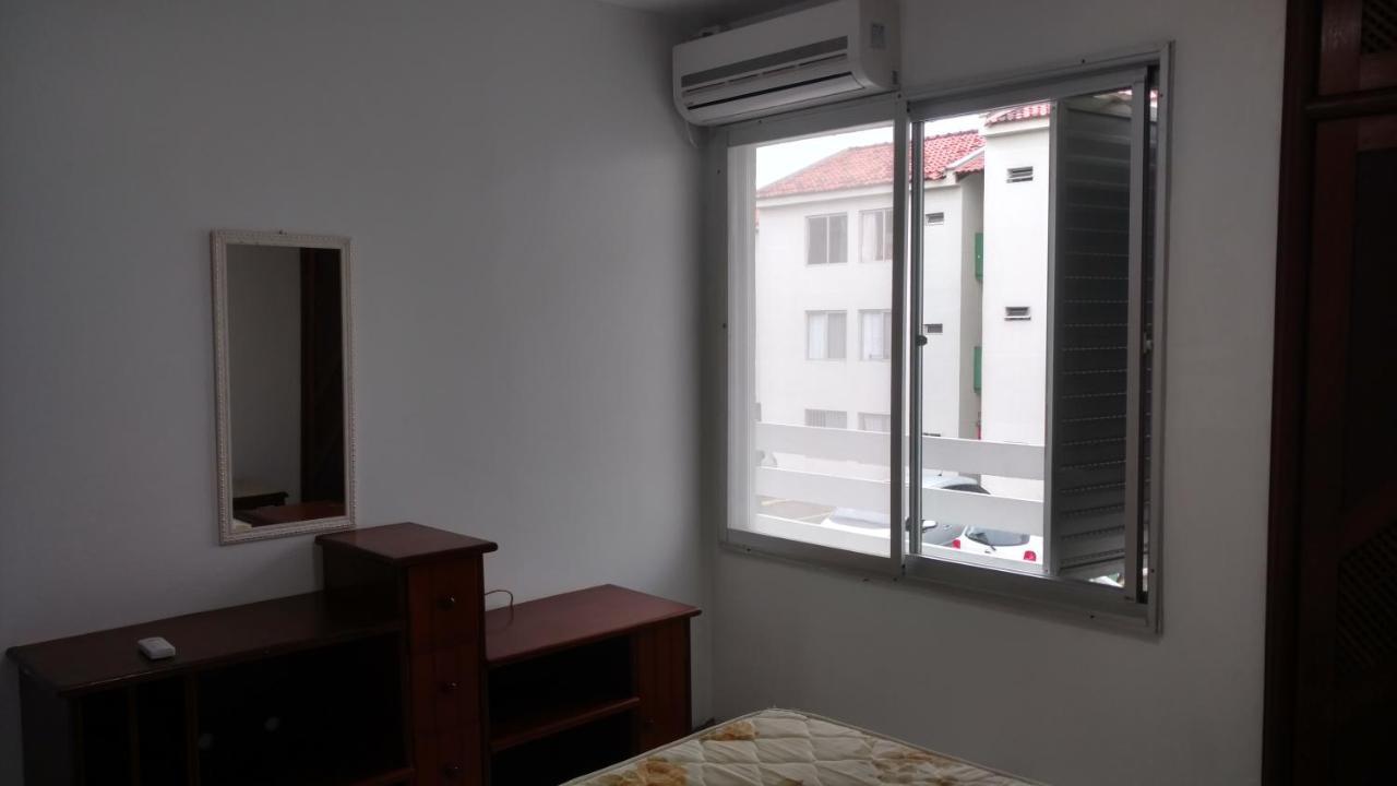 Apto Espetacular A 50 M Do Mar Em Condominio Com Piscinas Maravilhosas กัวราตูบา ภายนอก รูปภาพ